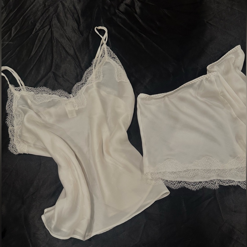 Victoria’s Secret Large White Matching Silk And Lace Cami Sleep Set